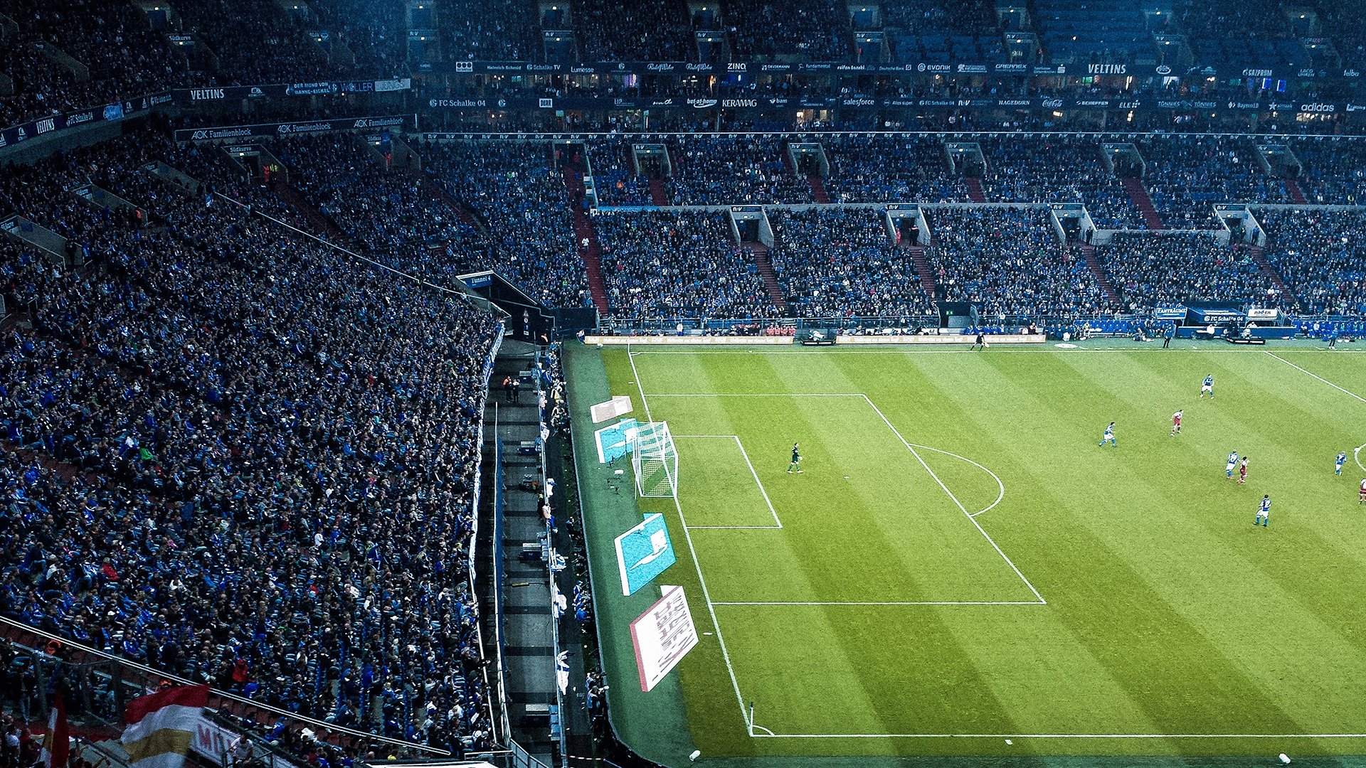 西甲赛后点评，教练详解比赛中战术变化的具体细节，西甲榜首大战